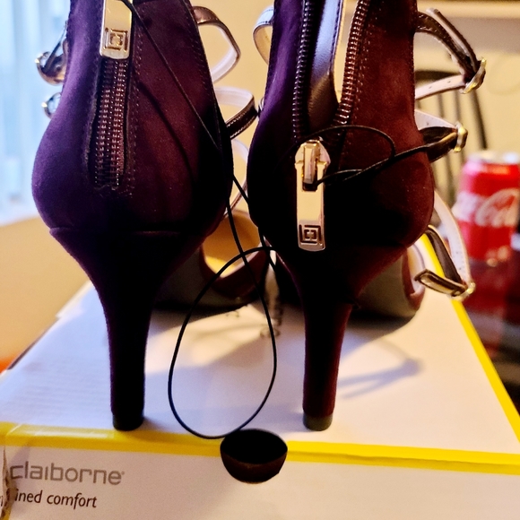 Liz Claiborne 9.5 heal - Picture 4 of 4